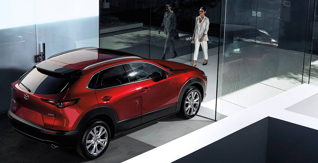 Mazda CX-30: Perfeccionando la Movilidad Urbana con un Rendimiento Ágil